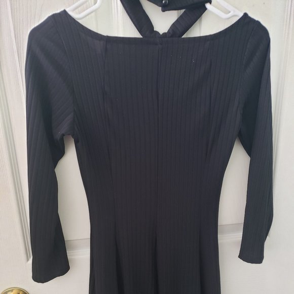 Little Black Dress - Picture 2 of 4